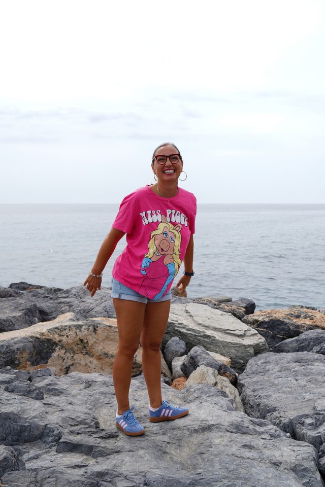 Un salto en la playa de Velilla-Taramay, Almuñécar — fotograma 9 de 12